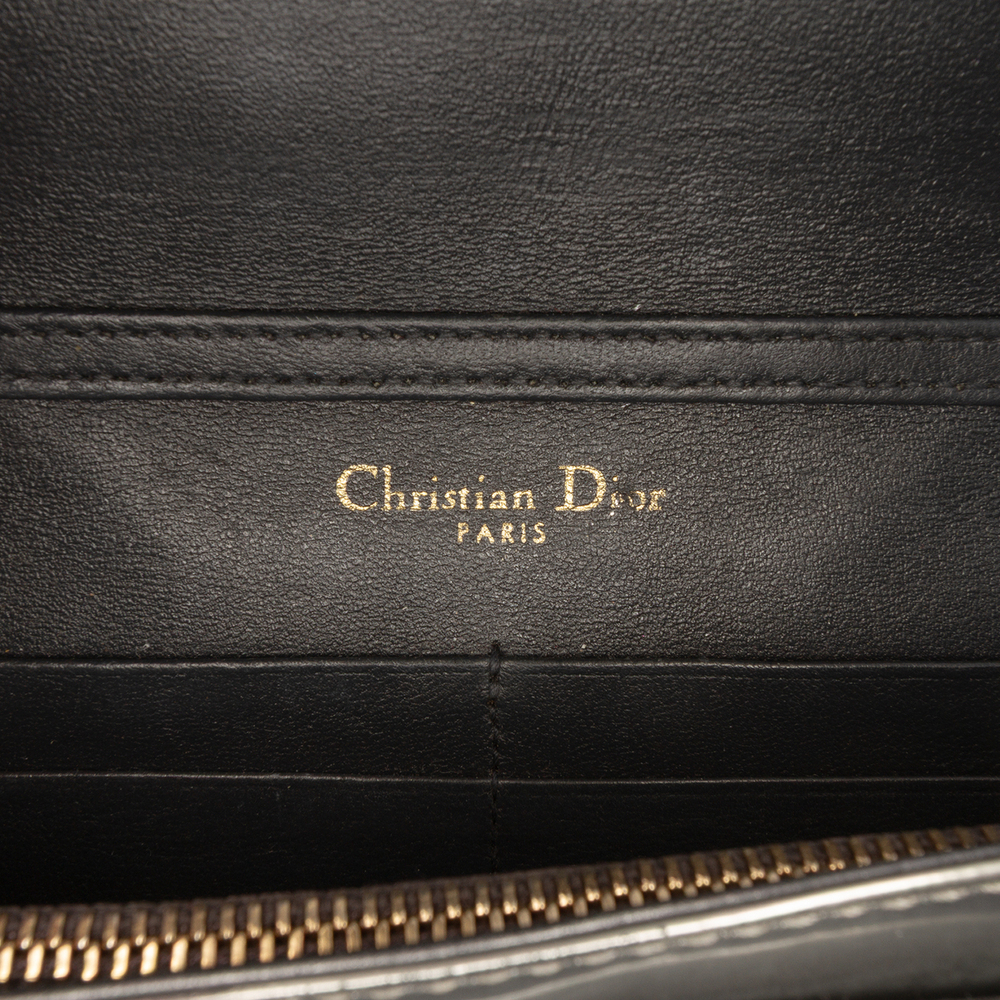 Pre-Loved Dior Metallic Patent Microcannage Diorama Wallet on Chain - Picture 5 of 11